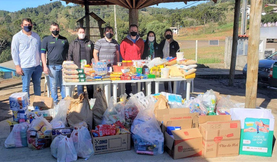 Sulcredi presente nas ações sociais da comunidade no Dia do Cooperativismo