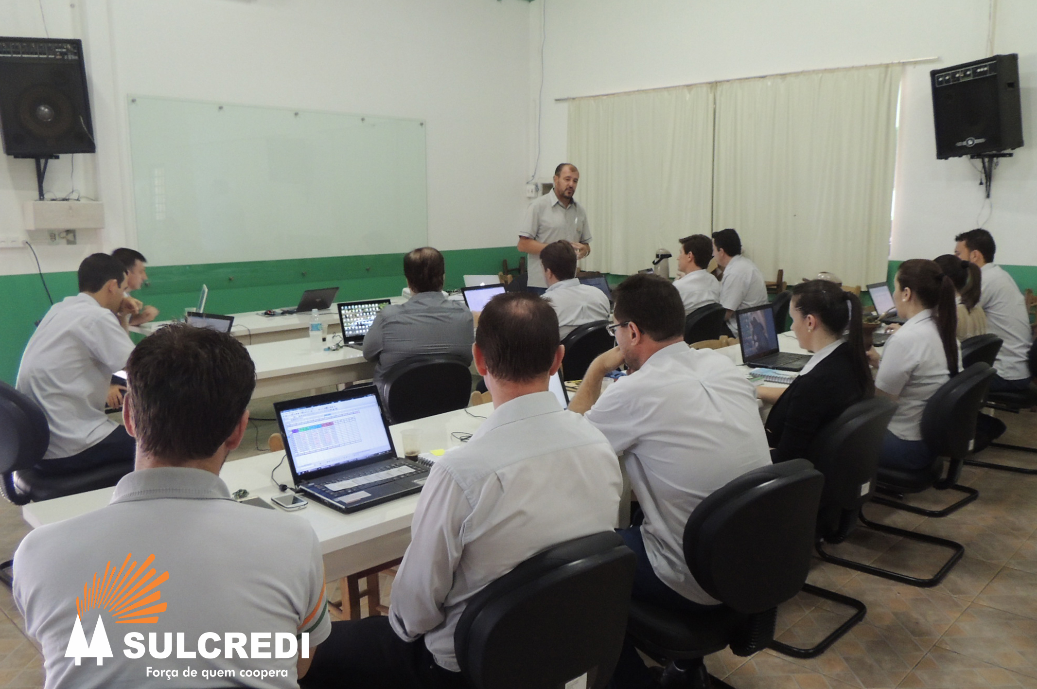 Coordenadores participam de palestras